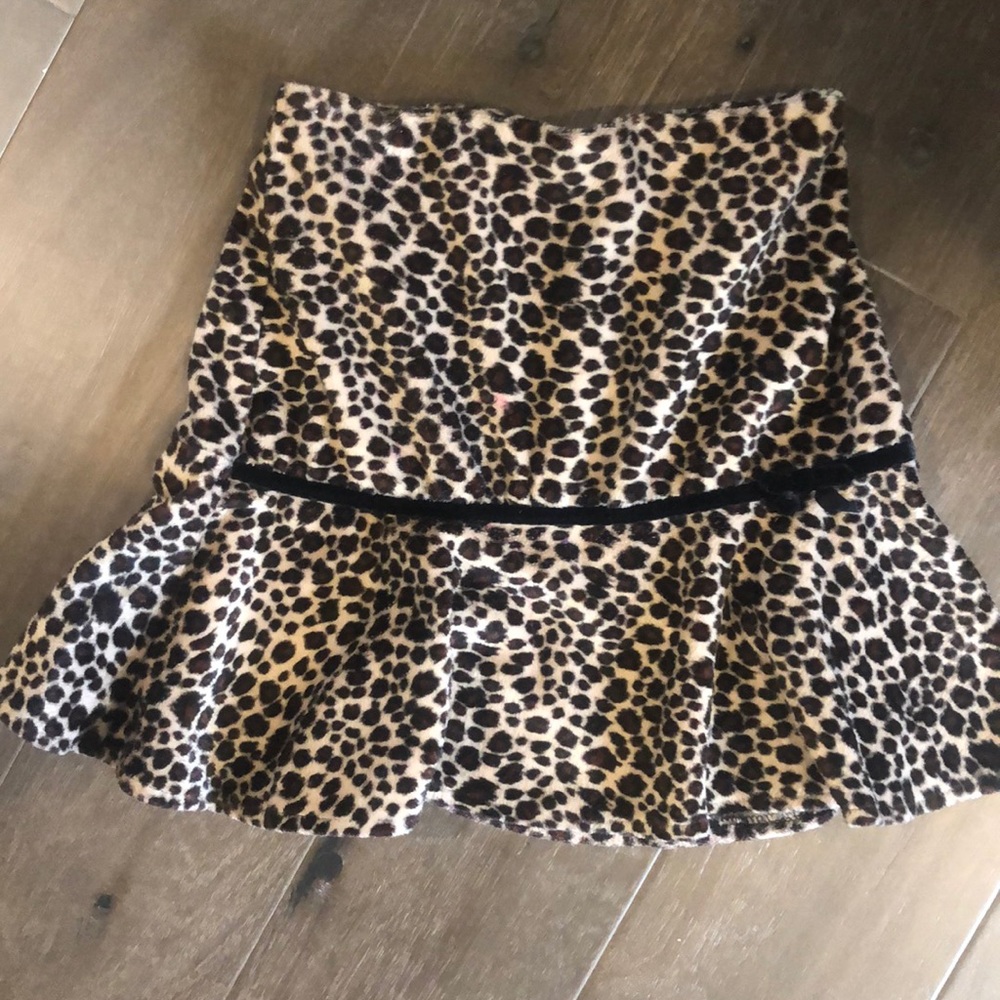 Philly leopard print skirt